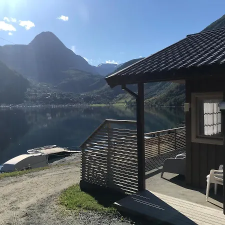 Solhaug Fjordcamping 山林小屋