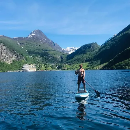 Solhaug Fjordcamping 山林小屋 盖郎厄尔峡湾
