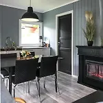 山林小屋 Solhaug Fjordcamping